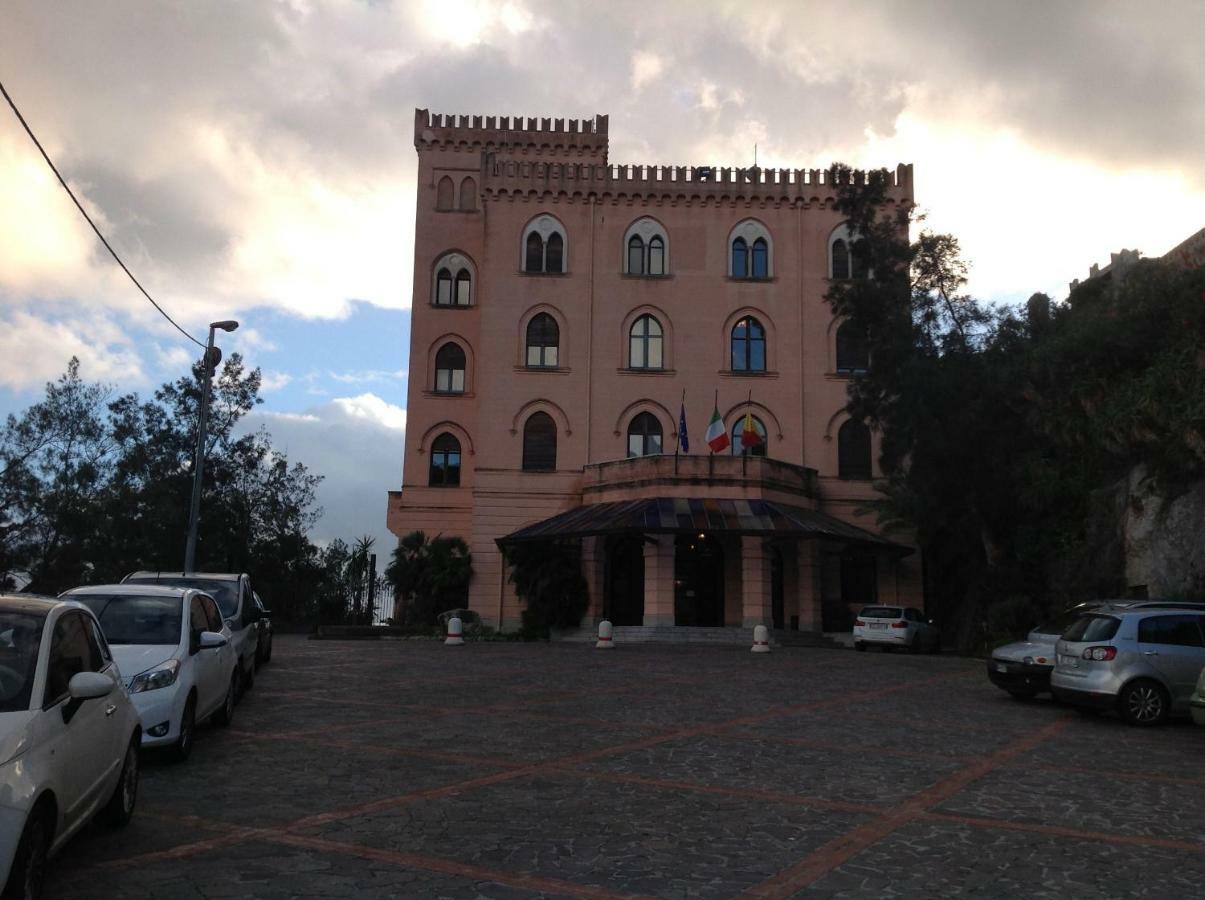 Casa Clo Alla Cattedrale Palermo Eksteriør billede